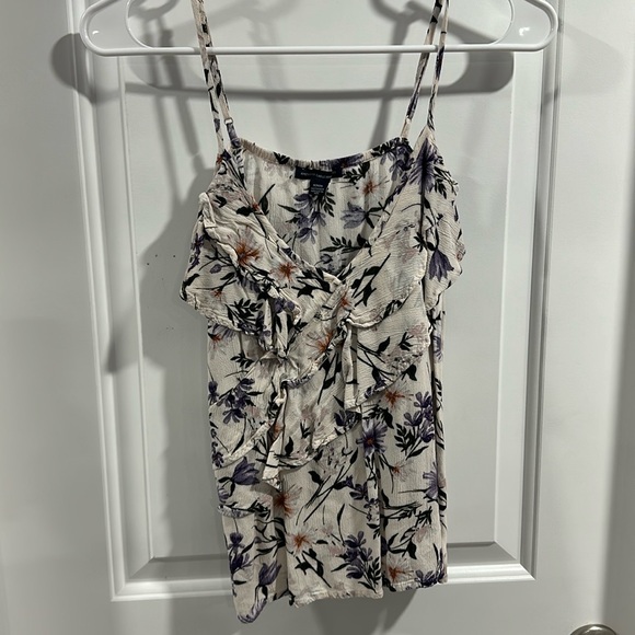 American Eagle Floral Ruffle Strappy Top - Picture 3 of 7